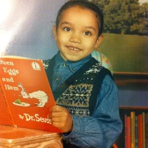 Meet your Posher, Evelyn